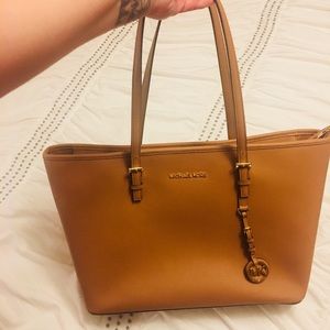 Michael Kors tote